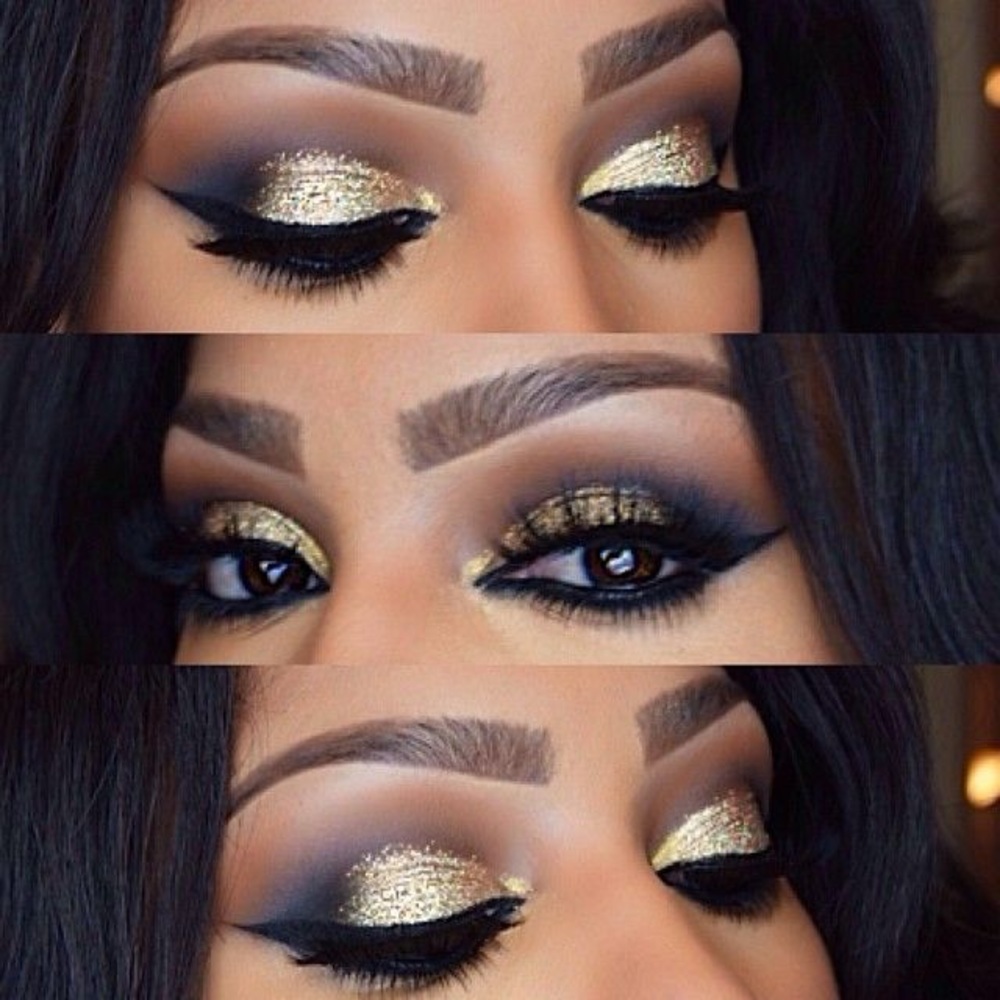 ⚡️SALE⚡️MAC Gold Glitter Eyeshadow - Picture 6 of 7